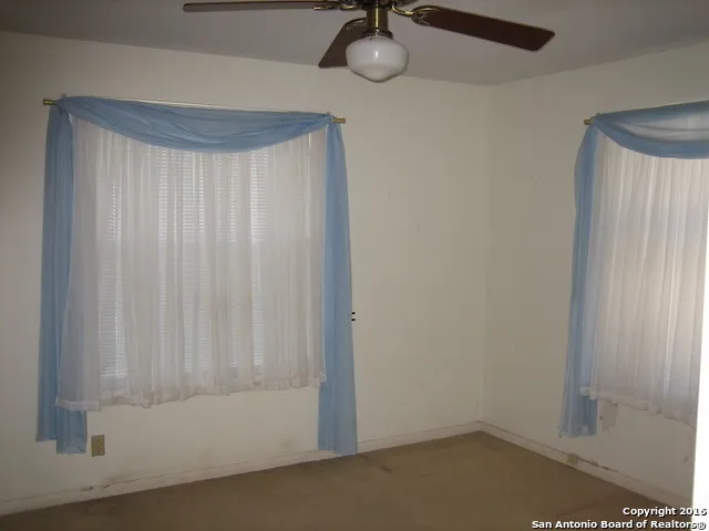 2719 Hiawatha San Antonio, TX 78210