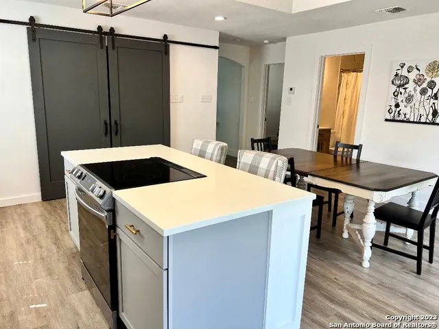 127 FURNISH AVE San Antonio, TX 78204