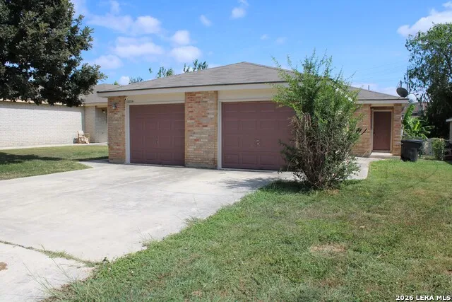 12214 MAVERICK BLUFF ST San Antonio, TX 78247