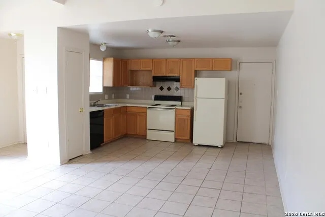 12214 MAVERICK BLUFF ST San Antonio, TX 78247