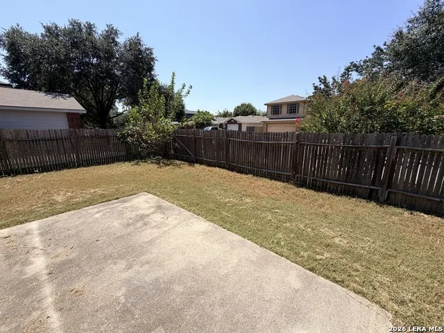 9535 BEAU BRG San Antonio, TX 78254