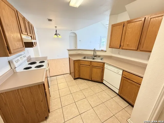 9535 BEAU BRG San Antonio, TX 78254