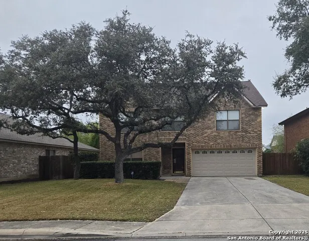 8007 SUNSHINE TRAIL DR San Antonio, TX 78244