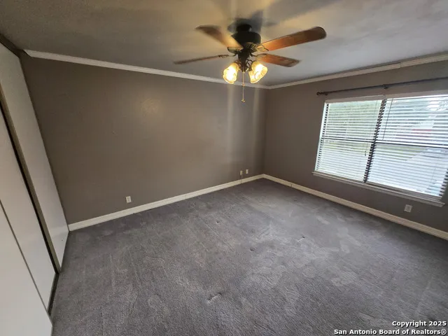8007 SUNSHINE TRAIL DR San Antonio, TX 78244