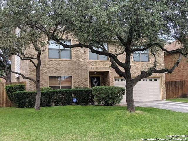 8007 SUNSHINE TRAIL DR San Antonio, TX 78244