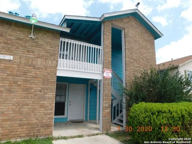 5212 MEADOW FLD Unit 2 San Antonio, TX 78250