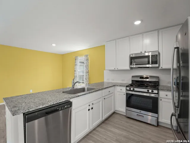 431 De Herrera San Antonio, TX 78220