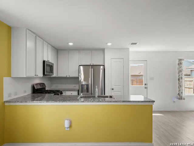 431 De Herrera San Antonio, TX 78220