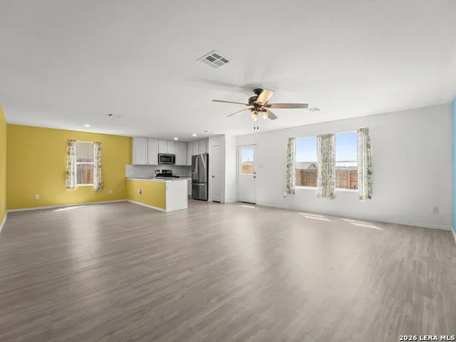 431 De Herrera San Antonio, TX 78220