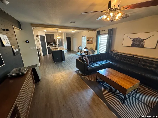 20811 MAPLE GRV San Antonio, TX 78264
