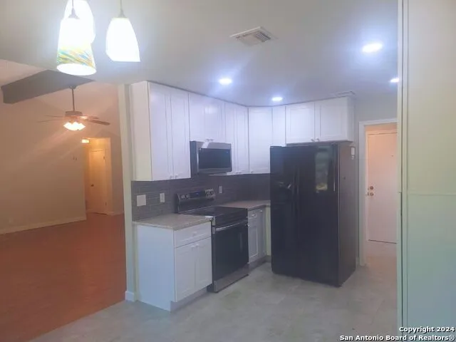 8842 THATCH DR San Antonio, TX 78240