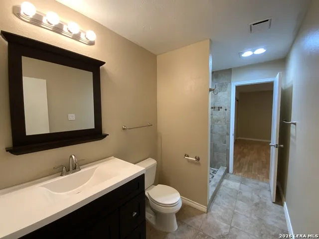 8035 Misty Breeze San Antonio, TX 78250