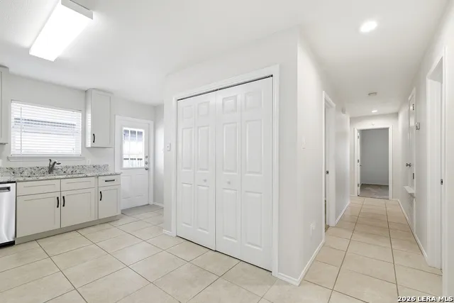 3922 Salty Marsh San Antonio, TX 78245