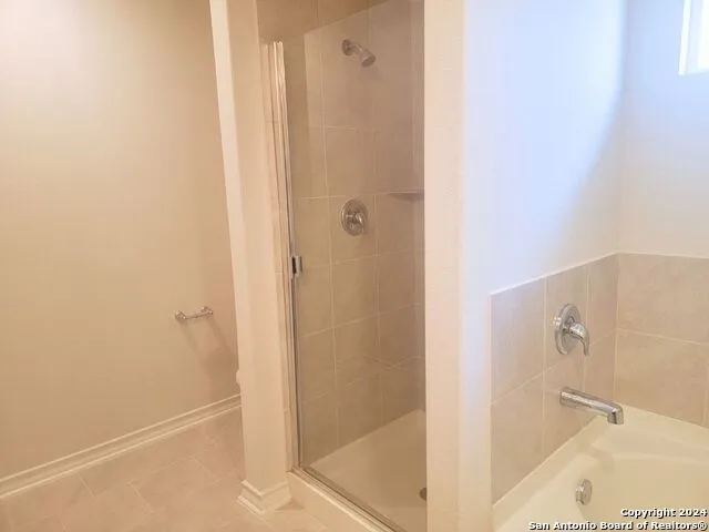 1524 MOSSY JASPER San Antonio, TX 78245