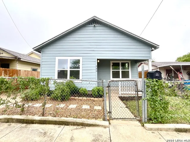 230 Micklejohn San Antonio, TX 78207