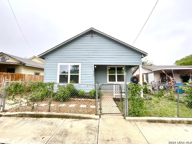 230 Micklejohn San Antonio, TX 78207