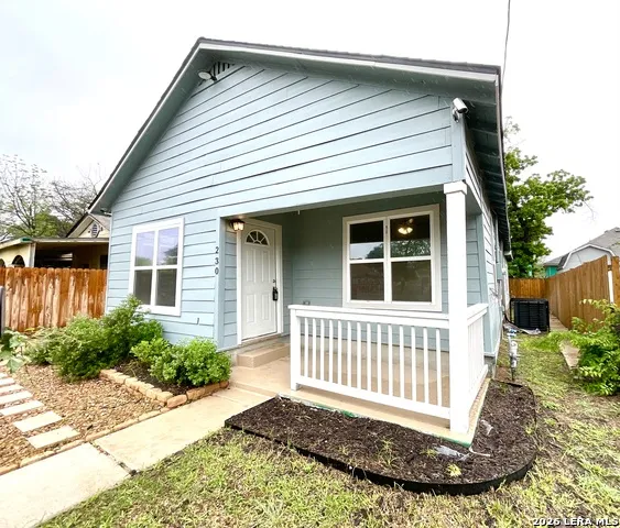 230 Micklejohn San Antonio, TX 78207
