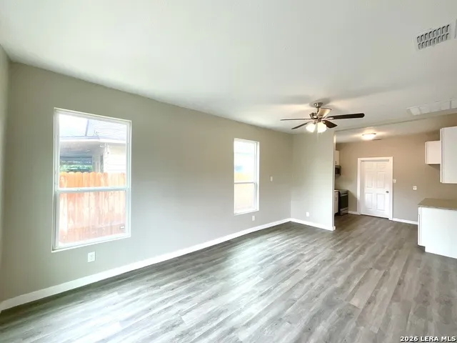 230 Micklejohn San Antonio, TX 78207