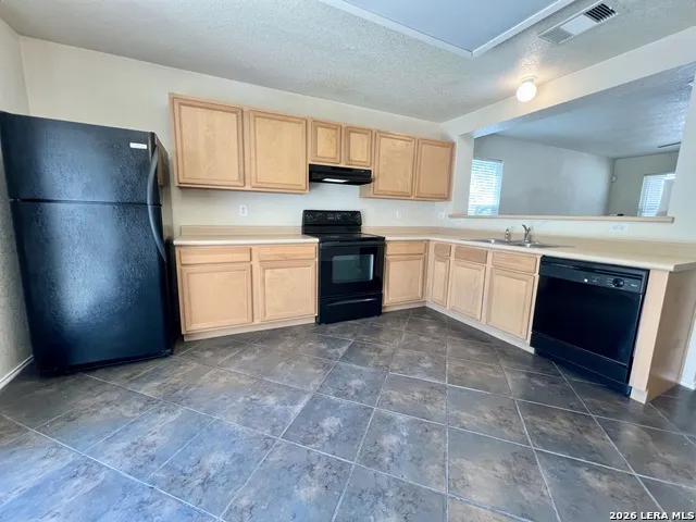 110 Jetlyn Dr San Antonio, TX 78249