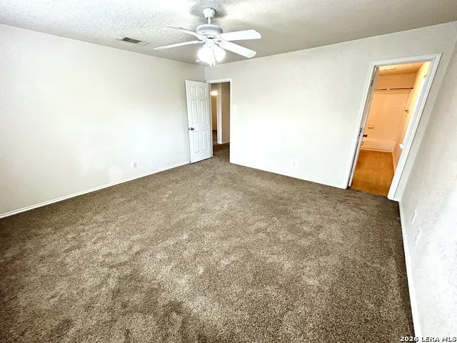 110 Jetlyn Dr San Antonio, TX 78249