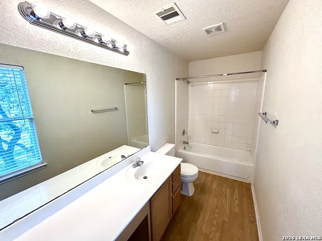 110 Jetlyn Dr San Antonio, TX 78249