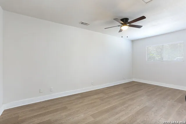2027 Leesburg San Antonio, TX 78220