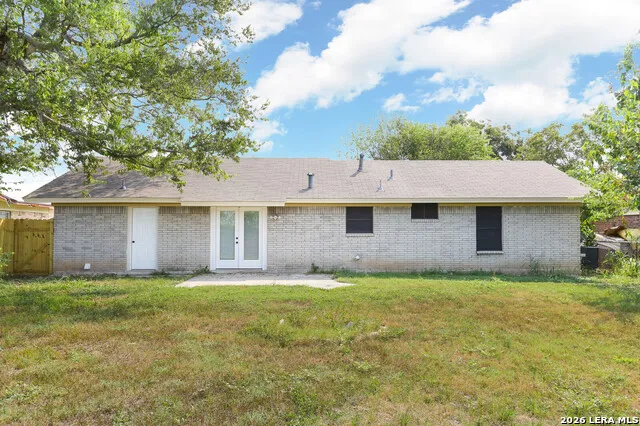 2027 Leesburg San Antonio, TX 78220