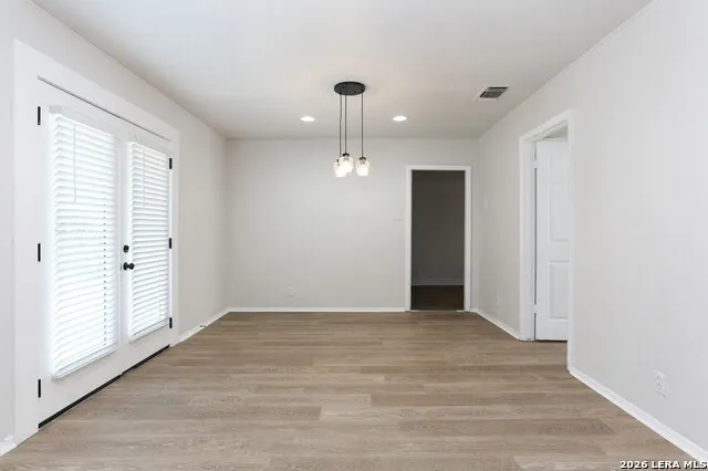 2027 Leesburg San Antonio, TX 78220
