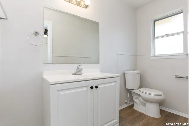 2027 Leesburg San Antonio, TX 78220