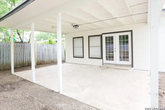 7118 Castleridge San Antonio, TX 78227