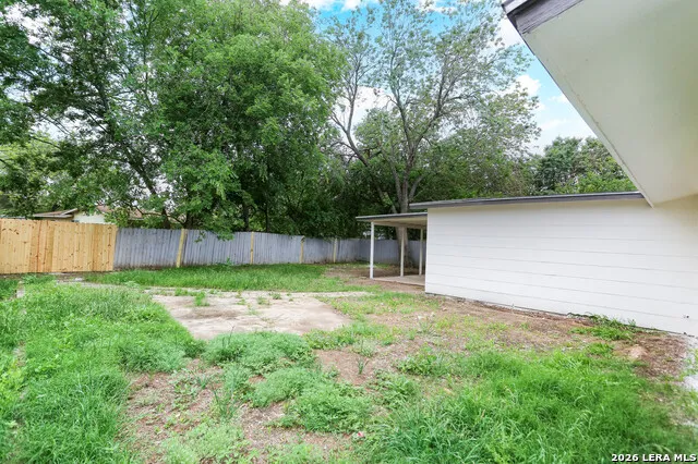 7118 Castleridge San Antonio, TX 78227
