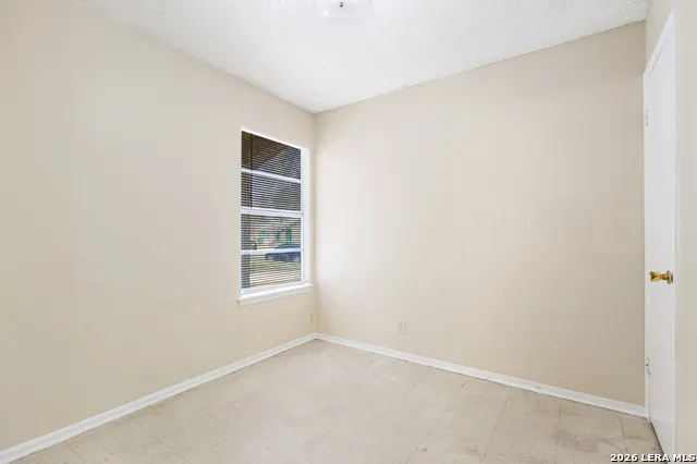 4718 Casa Oro St San Antonio, TX 78233