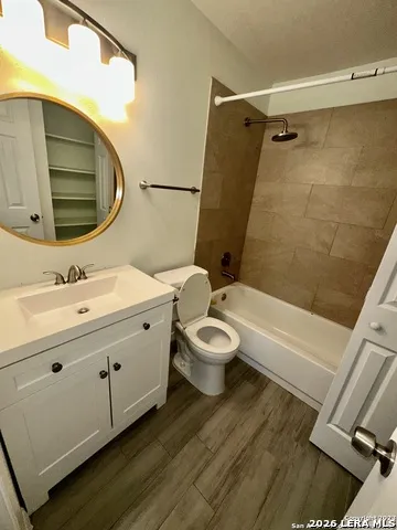12256 Apricot Dr San Antonio, TX 78247