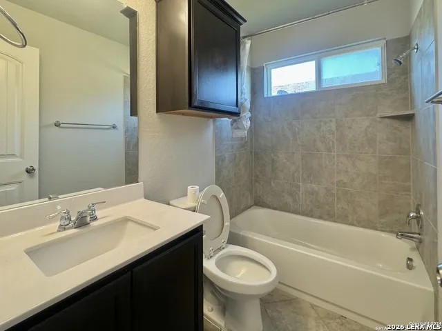 2249 Olive Hill New Braunfels, TX 78130