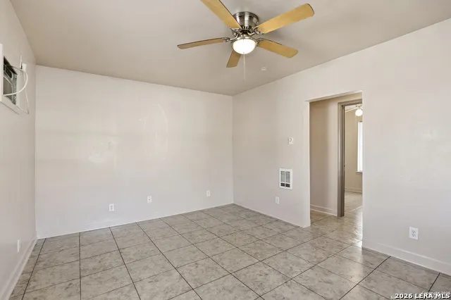2714 TAMPICO ST San Antonio, TX 78207