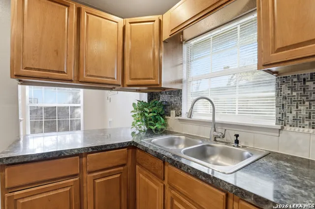 2714 TAMPICO ST San Antonio, TX 78207