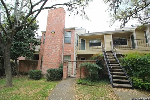 11610 VANCE JACKSON RD Unit 1083
