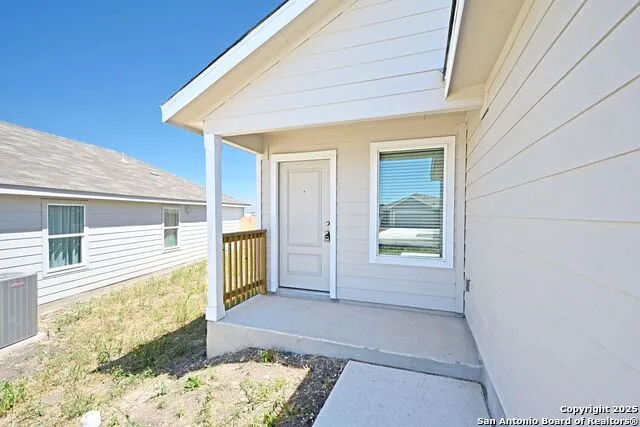 1517 Hummock Steep New Braunfels, TX 78130