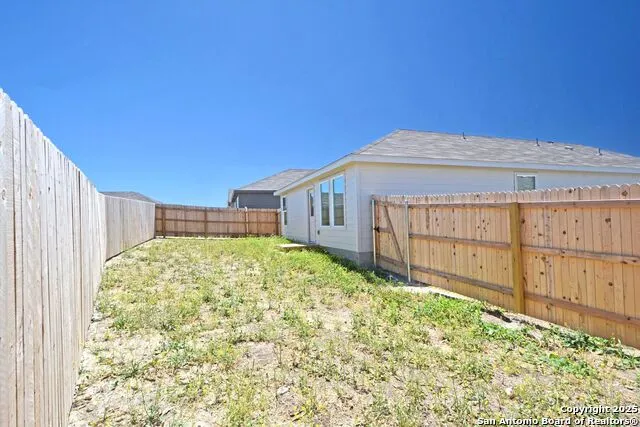 1517 Hummock Steep New Braunfels, TX 78130