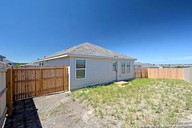 1517 Hummock Steep New Braunfels, TX 78130