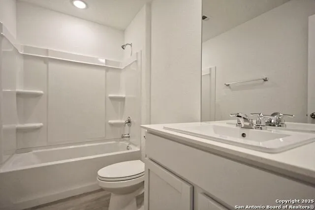 1517 Hummock Steep New Braunfels, TX 78130