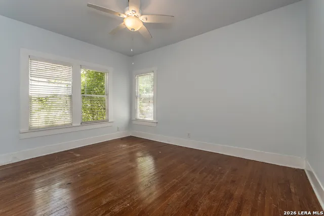 350 CARNAHAN ST San Antonio, TX 78209