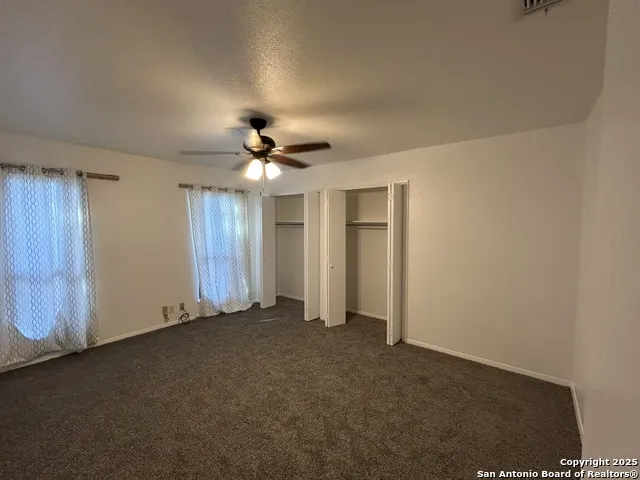 9215 POWHATAN DR San Antonio, TX 78230