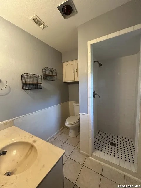 826 TIMBER DR New Braunfels, TX 78130