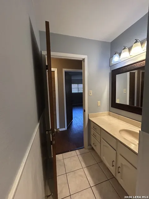 826 TIMBER DR New Braunfels, TX 78130