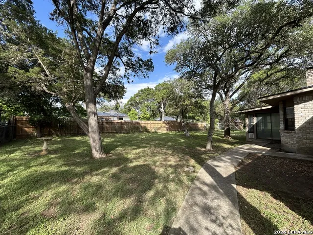 826 TIMBER DR New Braunfels, TX 78130