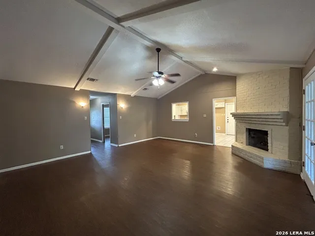 826 TIMBER DR New Braunfels, TX 78130