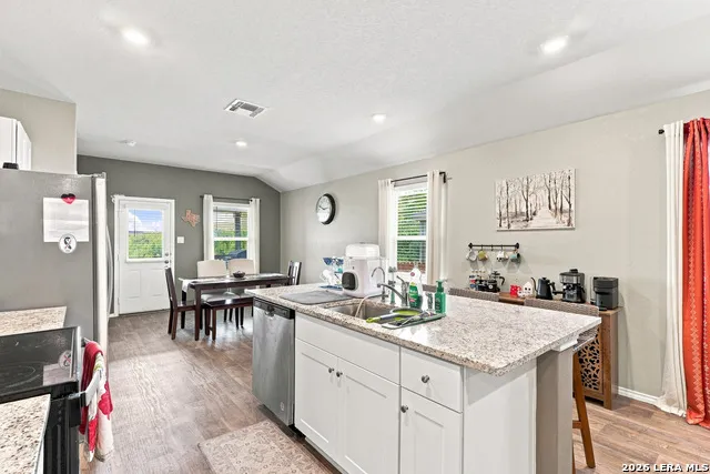 3107 Lindenwood Way San Antonio, TX 78245