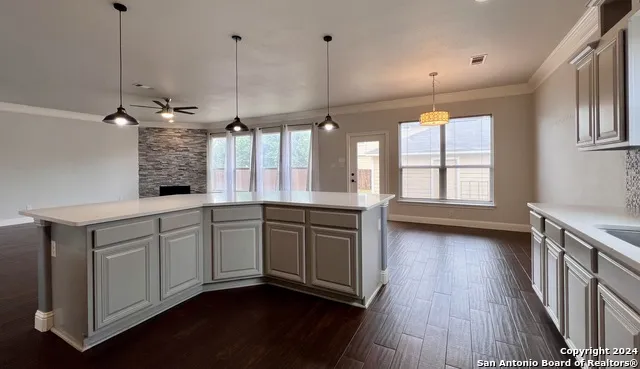 1042 MALTESE GDN San Antonio, TX 78260