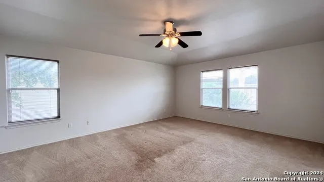 1042 MALTESE GDN San Antonio, TX 78260